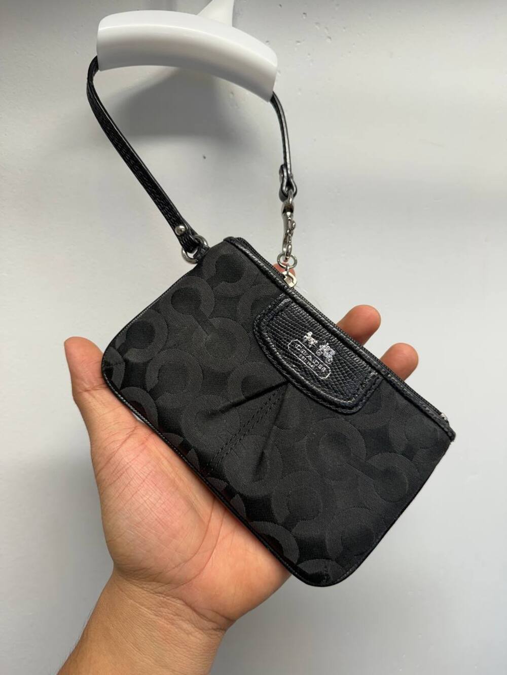 Coach Op Art Signature Wristlet Clutch